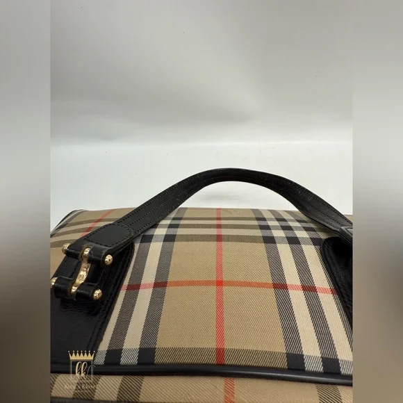 Burberry vintage handbag